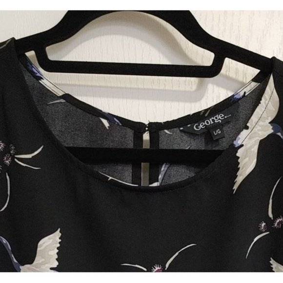 (L) George Long Wide Slit Sleeve Blouse - Picture 2 of 3